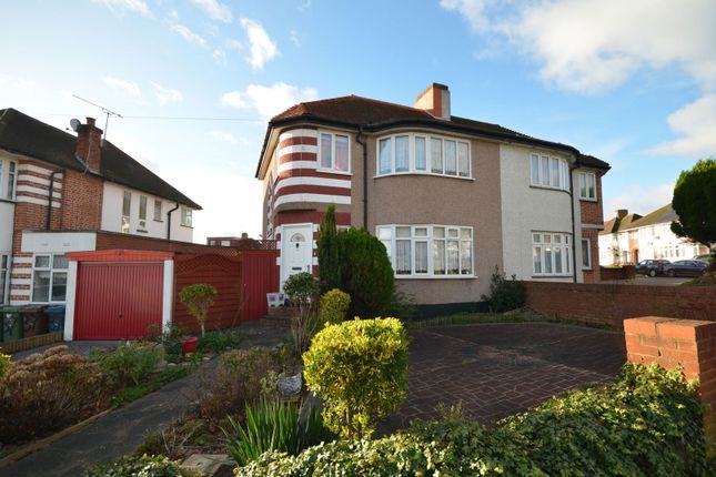 Beverley Gardens, Stanmore, HA7 2AA 3 bed semi