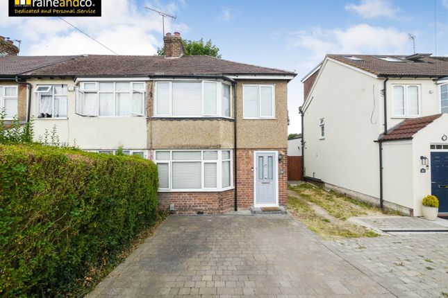 Broad Acres, Hatfield 3 bed end of terrace house for sale