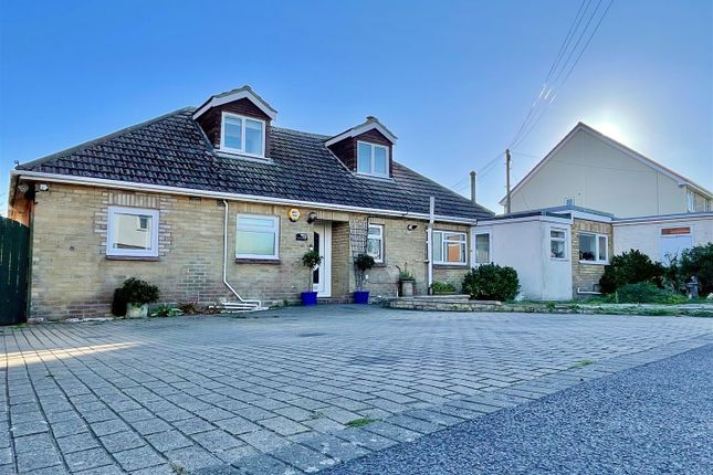 5 bed detached bungalow