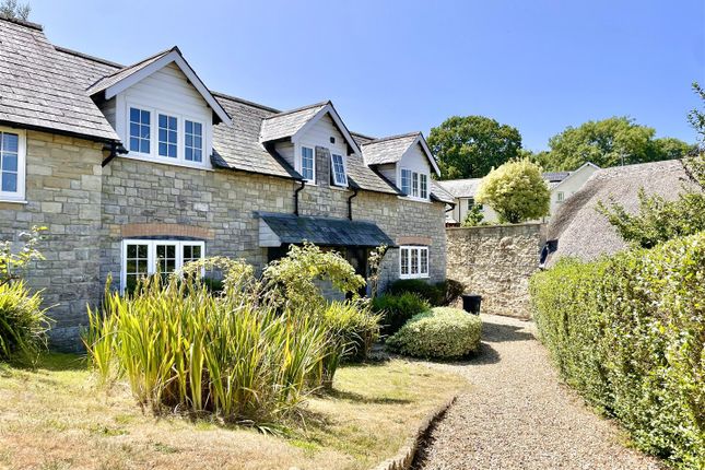 2 bedroom cottage for sale
