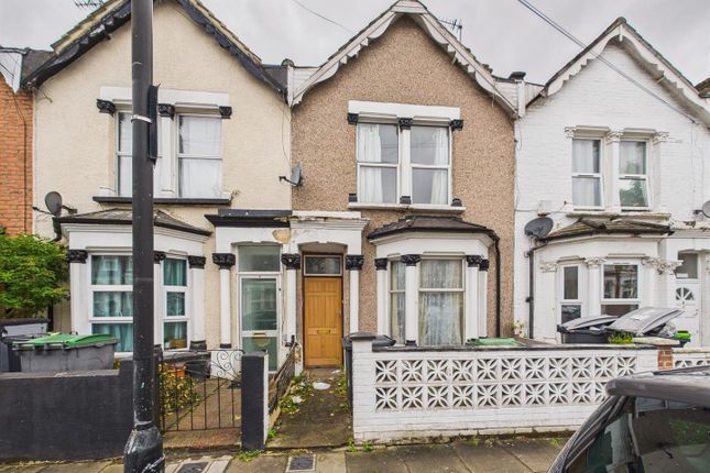 Elizabeth Road, London 3 bed terraced house for sale