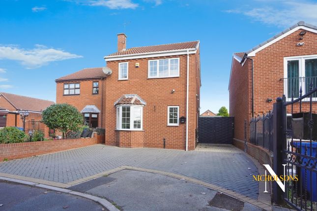 3 bed detached house