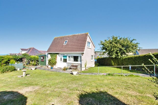 Aberporth, Cardigan 3 bed detached bungalow for sale