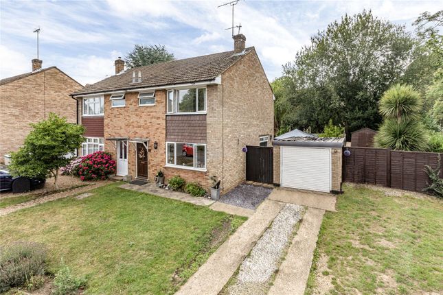 Howards Lane, Row Town, Addlestone... 3 bed semi