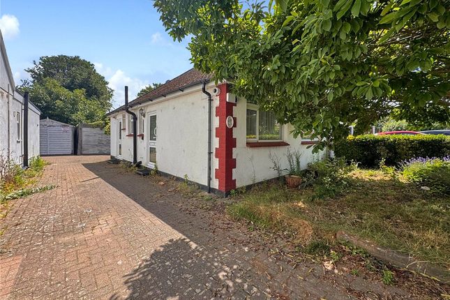 Vernon Close, St Pauls Cray, Kent, BR5 2 bed bungalow for sale