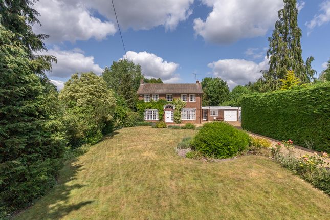 Fairmile Park Road, Cobham, Surrey, KT11 4 bed detached house for sale