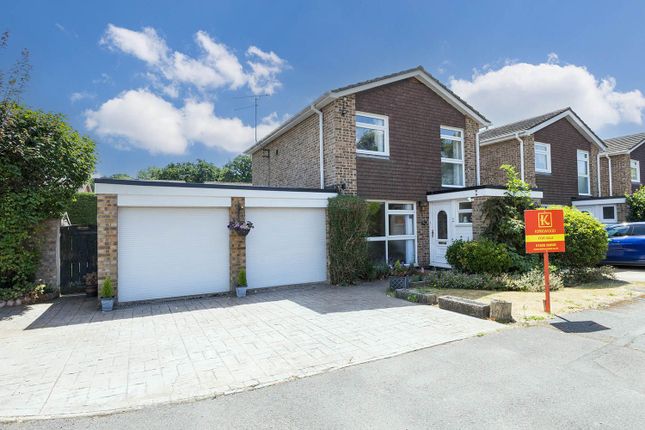 Maidenhead SL6 4 bed link detached house for sale