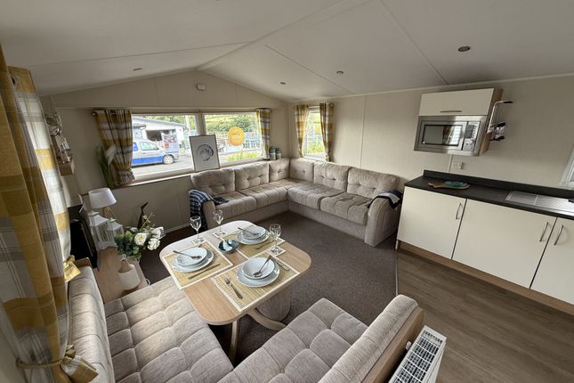 Crofthead Holiday Park 3 bed park home for sale