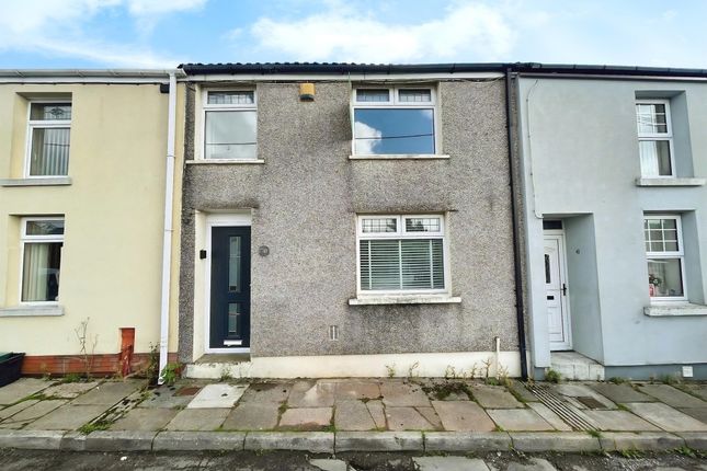Terraced house for sale