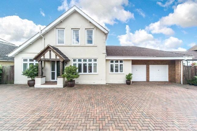 Woodside, Wigmore, Kent, ME8 4 bed detached house for sale