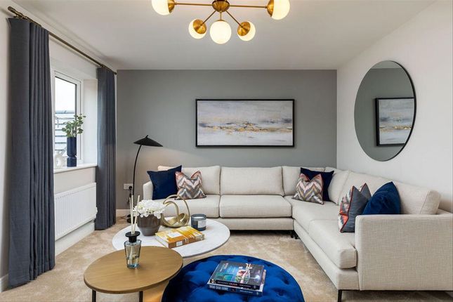 Cavendish Grove, Raynes Park SW20 4 bed semi