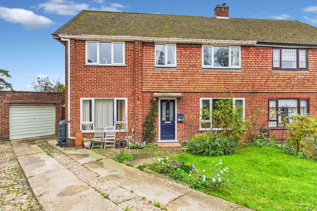 The Avenue, Chinnor, Oxfordshire 5 bed semi