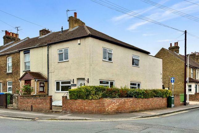 Shortlands Road, Sittingbourne  ME10 3 bed end of terrace house for sale