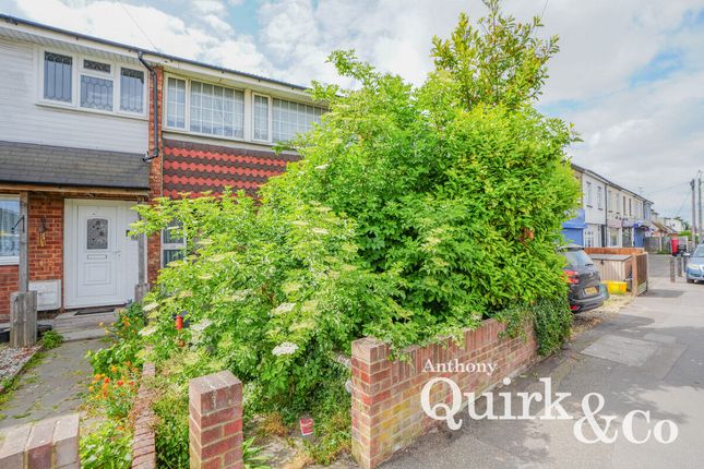 Point Road, Canvey Island, SS8 3 bed terraced house for sale