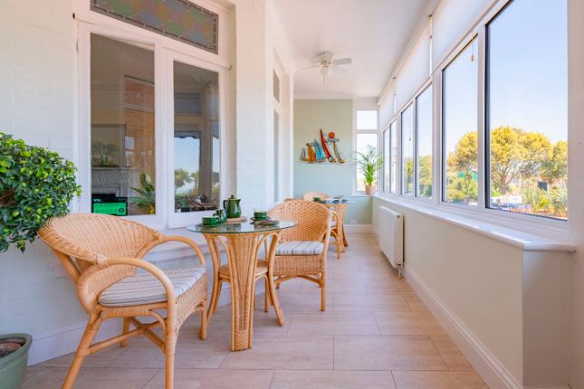 8 bedroom semi-detached house for sale