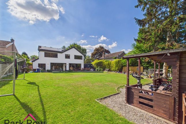 Lumby, Leeds, LS25 5 bed detached house for sale