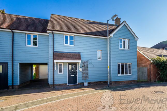 Petunia Court, Wymondham, Norfolk, NR18 4 bed detached house for sale