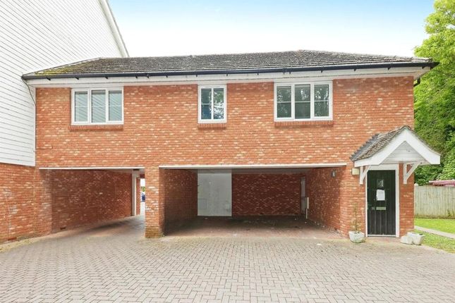 Finch Close, Kent ME13 2 bed house for sale