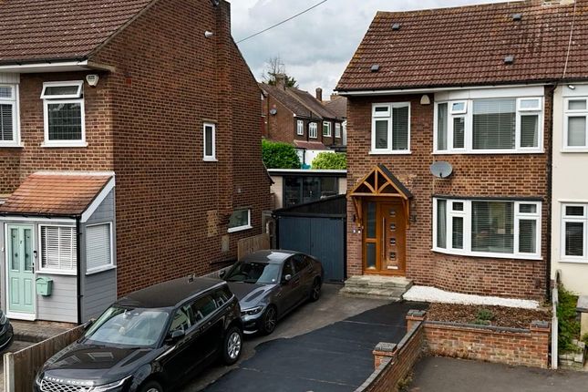 Craven Gardens, Romford RM3 3 bed semi
