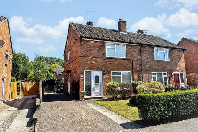 2 bedroom semi-detached house for sale