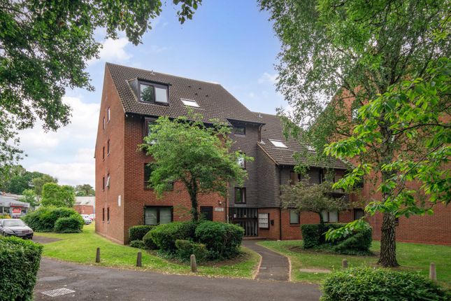 Sanders Road, Bromsgrove... 2 bed apartment for sale