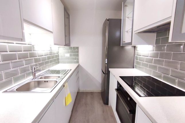 Lumiere Building, Forest Gate, E7 8AY 2 bed flat for sale
