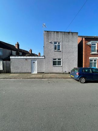 1 bed detached house