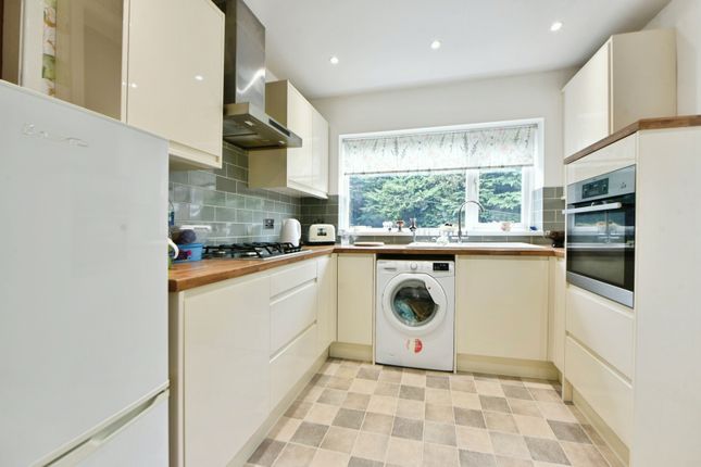 3 bed semi-detached house