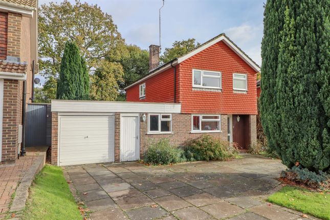 Heron Way, Horsham 5 bed detached house for sale