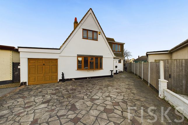 Hawkesbury Close, Canvey Island, SS8 4 bed detached house for sale