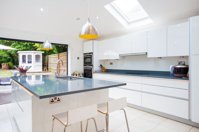 4 bed semi-detached house