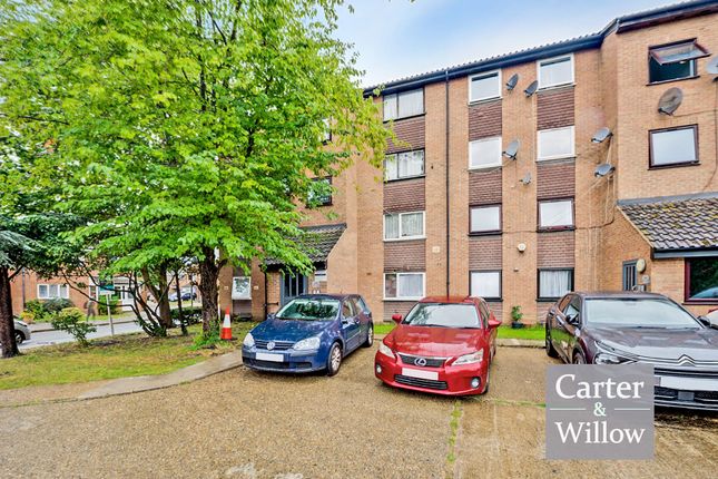 Gurney Close, Essex 2 bed apartment for sale