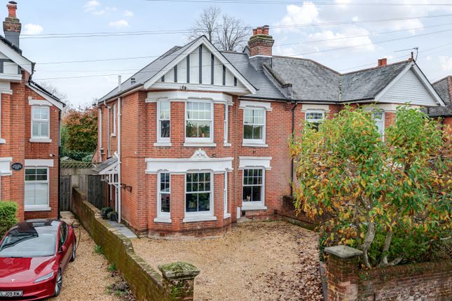 4 bedroom semi-detached house for sale