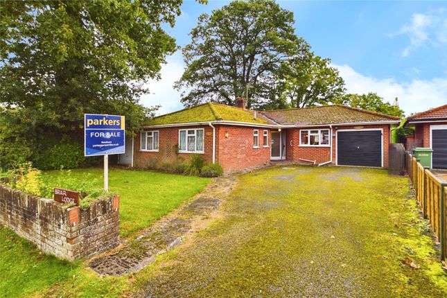 Broadlayings, Woolton Hill, Newbury... 4 bed bungalow for sale