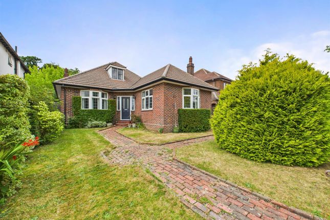 Addington Road, South Croydon CR2 3 bed detached bungalow for sale
