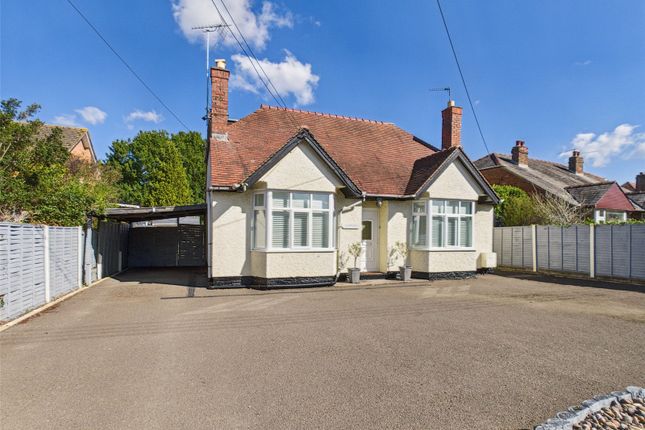 Elmgrove Road West, Hardwicke... 2 bed bungalow for sale