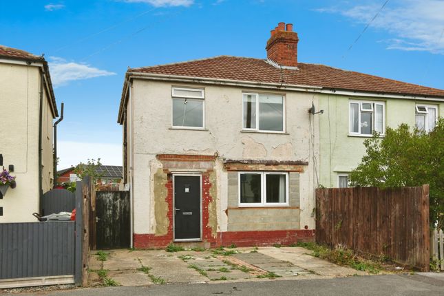 4 bedroom semi-detached house for sale