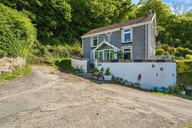 2 bedroom detached house for sale