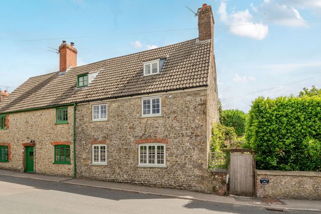 Church Street, Warminster BA12 3 bed semi