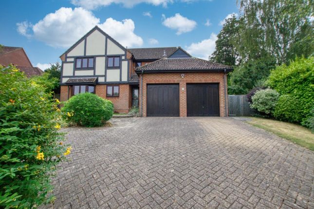 4 bed detached house