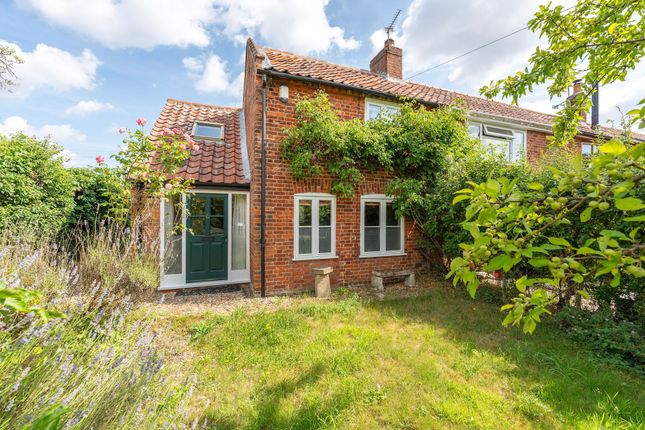 Low Common, Swardeston 2 bed end of terrace house for sale