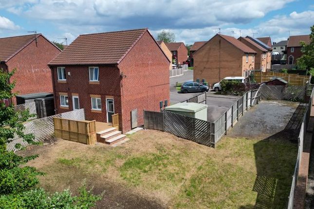 2 bedroom semi-detached house for sale