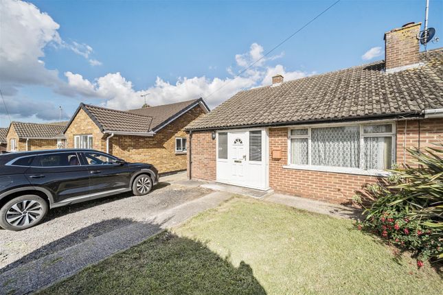 Oxenden Crescent, Canterbury CT3 2 bed semi