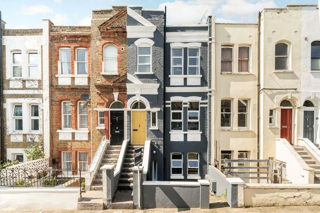 Priory Park Road, London NW6 1 bed flat for sale