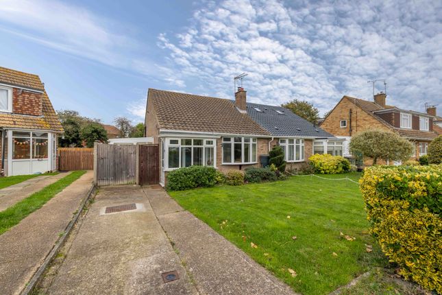 Hunters Chase, Herne Bay, CT6 2 bed bungalow for sale