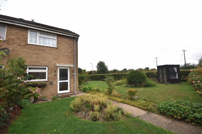 2 bedroom semi-detached house for sale