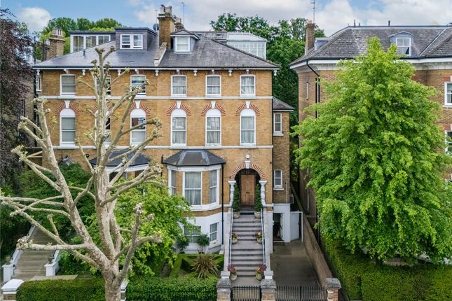 7 bedroom semi-detached house for sale