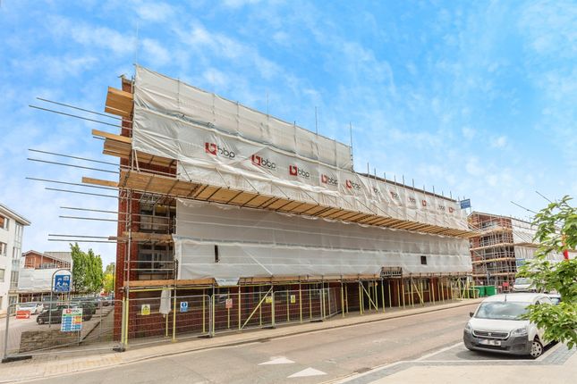 3 bedroom apartment for sale