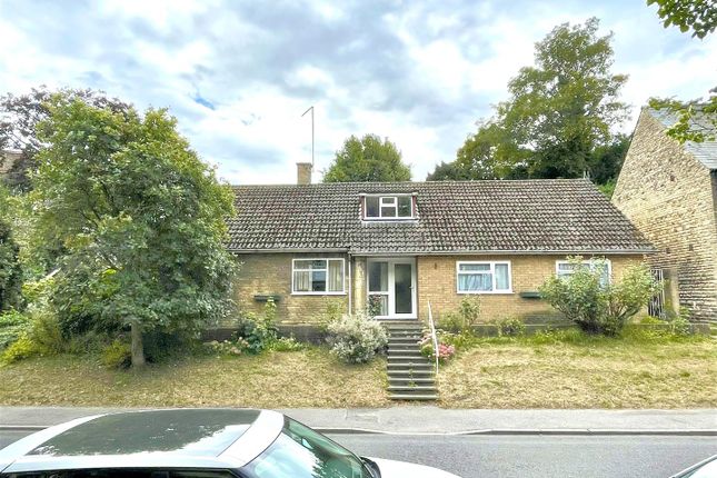 Casterton Road, Stamford 3 bed bungalow for sale