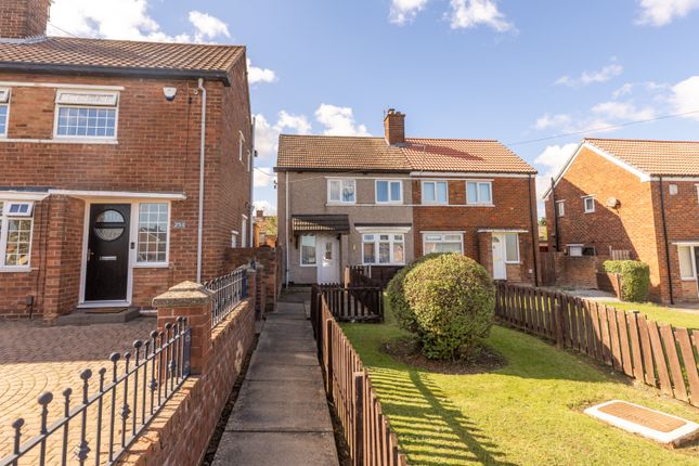 2 bedroom semi-detached house for sale